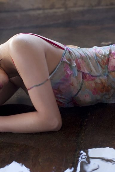 爱游戏在线登录官网_林峰微笑复工不提绯闻 刘羽琦被骂“流乳琦”(图1) 爱游戏在线登录官网